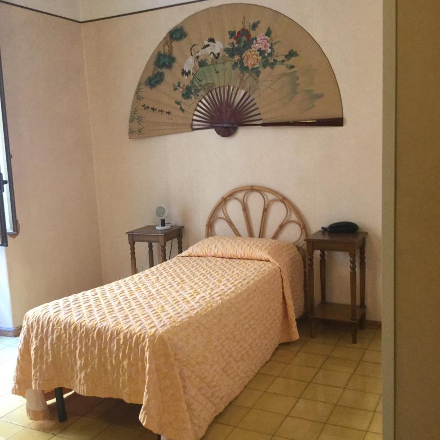 Hotel Touring Рим Екстер'єр фото